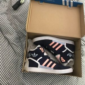 Adidas Originals Extraball Women’s sneakers